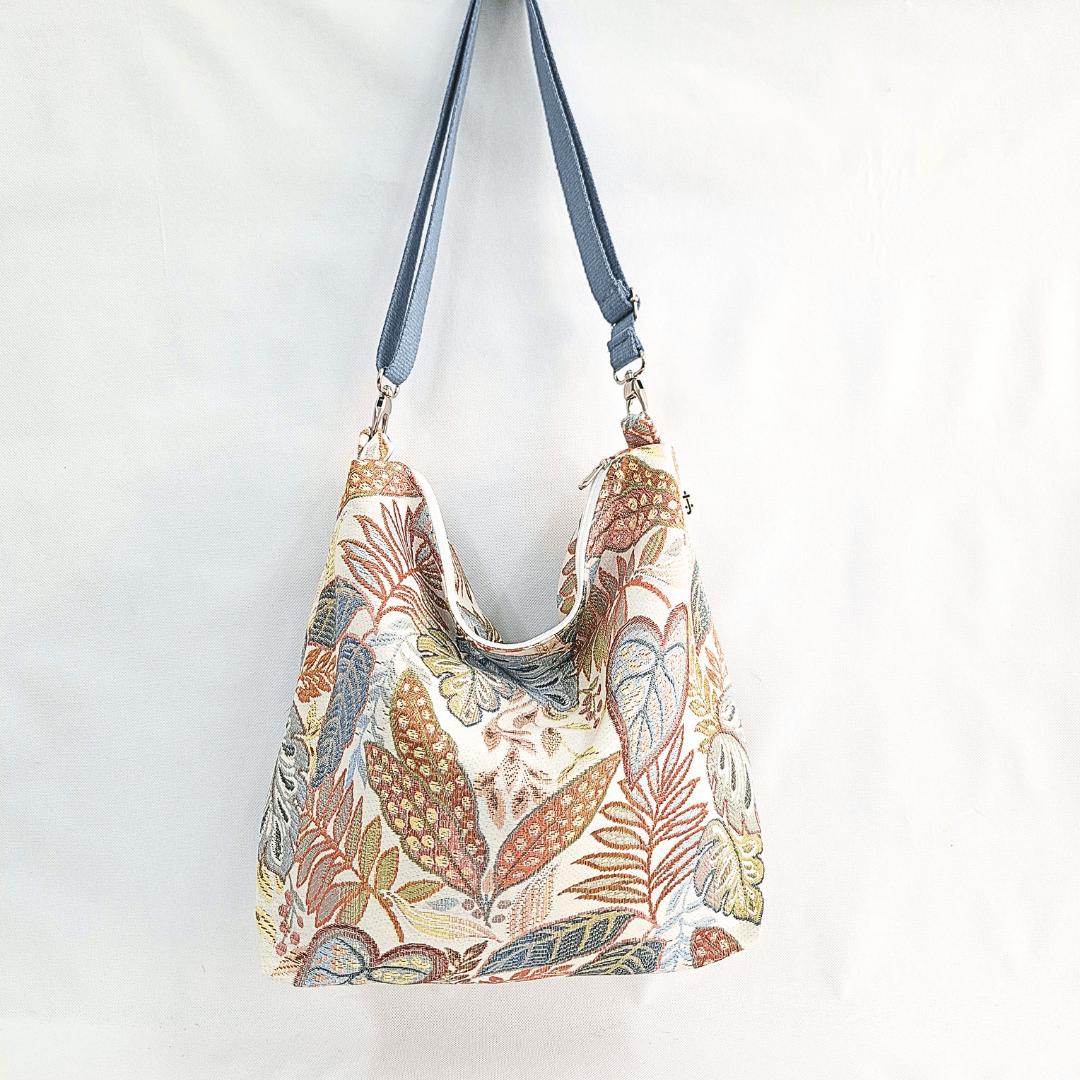bolso de tela beige flores pastel Oasis Cristina Alba