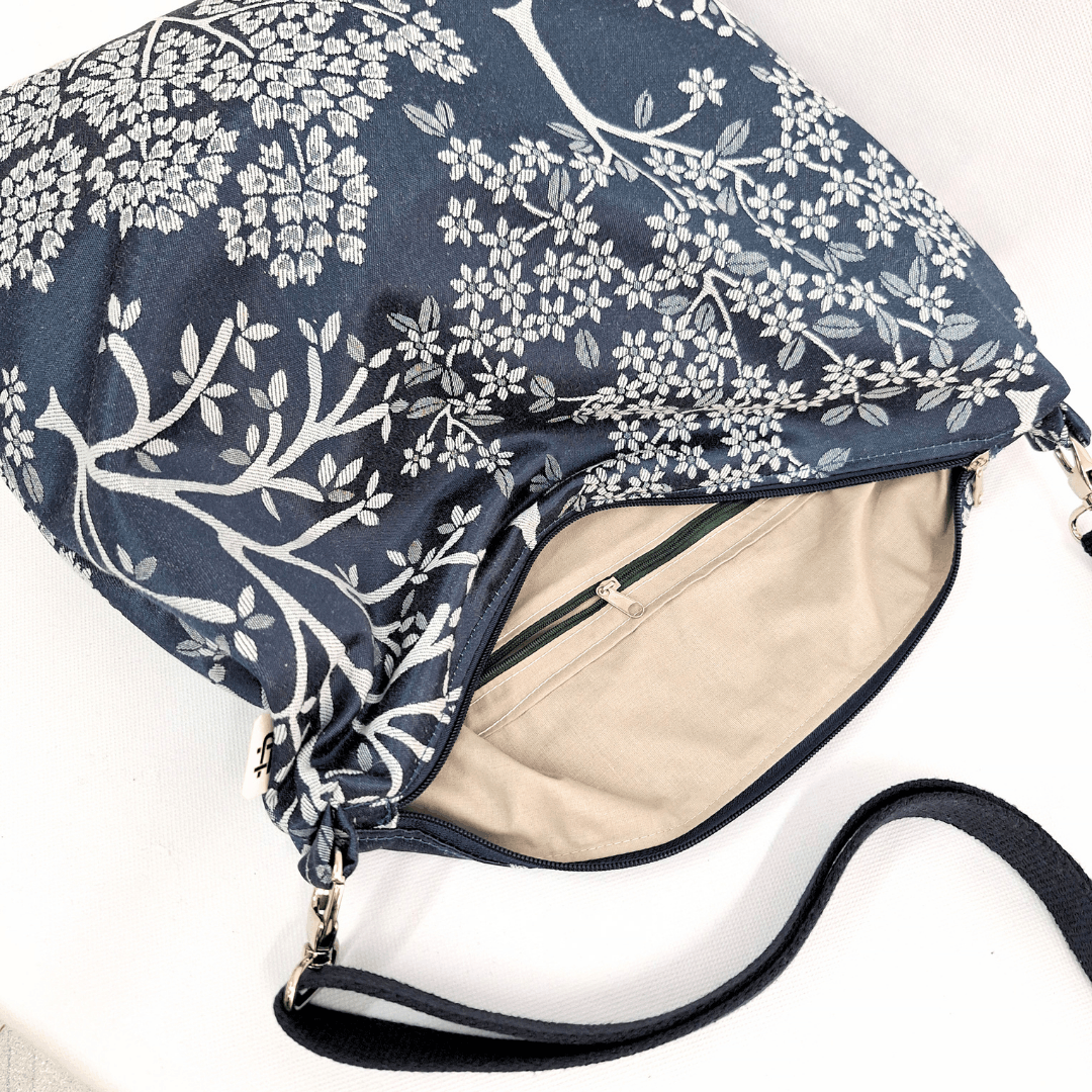 bolso-hobo-tela-flores-marino-cristina-alba-bolsillo-interior