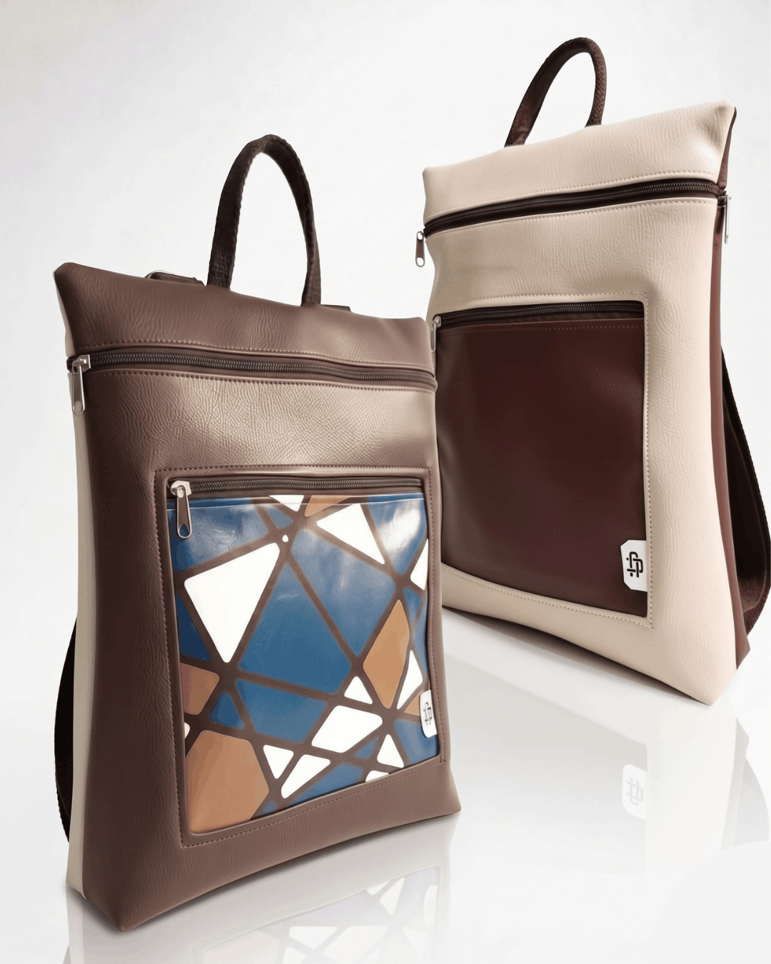 Mochila Antirrobo Reversible VÉRTIGO | Marrón Chocolate y Marfil cristina-alba-mochila-mujer-antirrobo-reversible-109-marron-chocolate-marfil-hielo