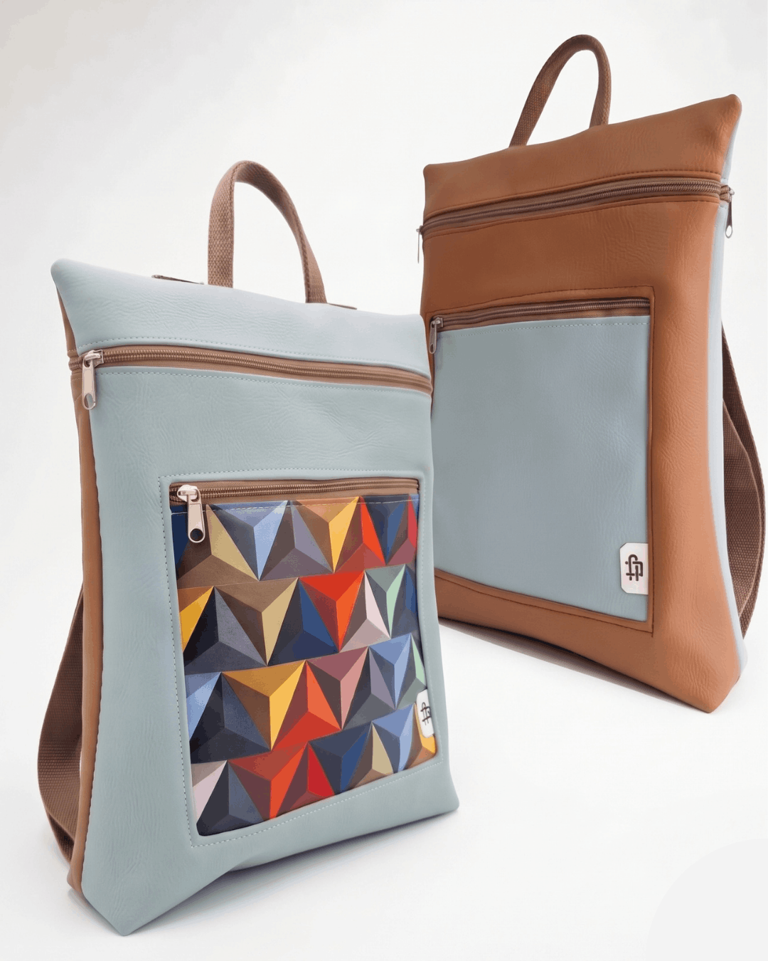 Mochila Antirrobo Reversible IRIS | Menta y Marrón cristina-alba-mochila-mujer-antirrobo-reversible-163-marron-menta