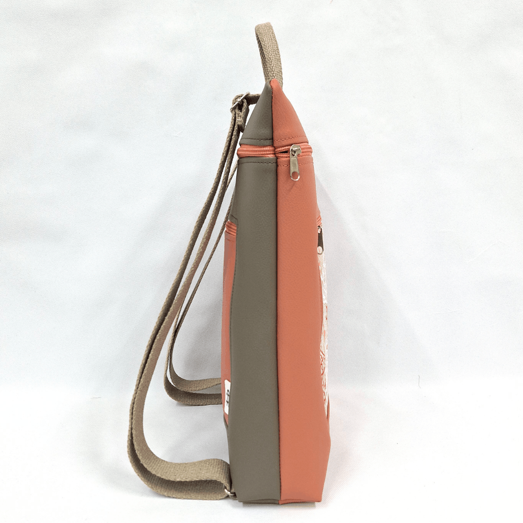 cristina-alba-mochila-reversible-antirrobo-impermeable-2026-66