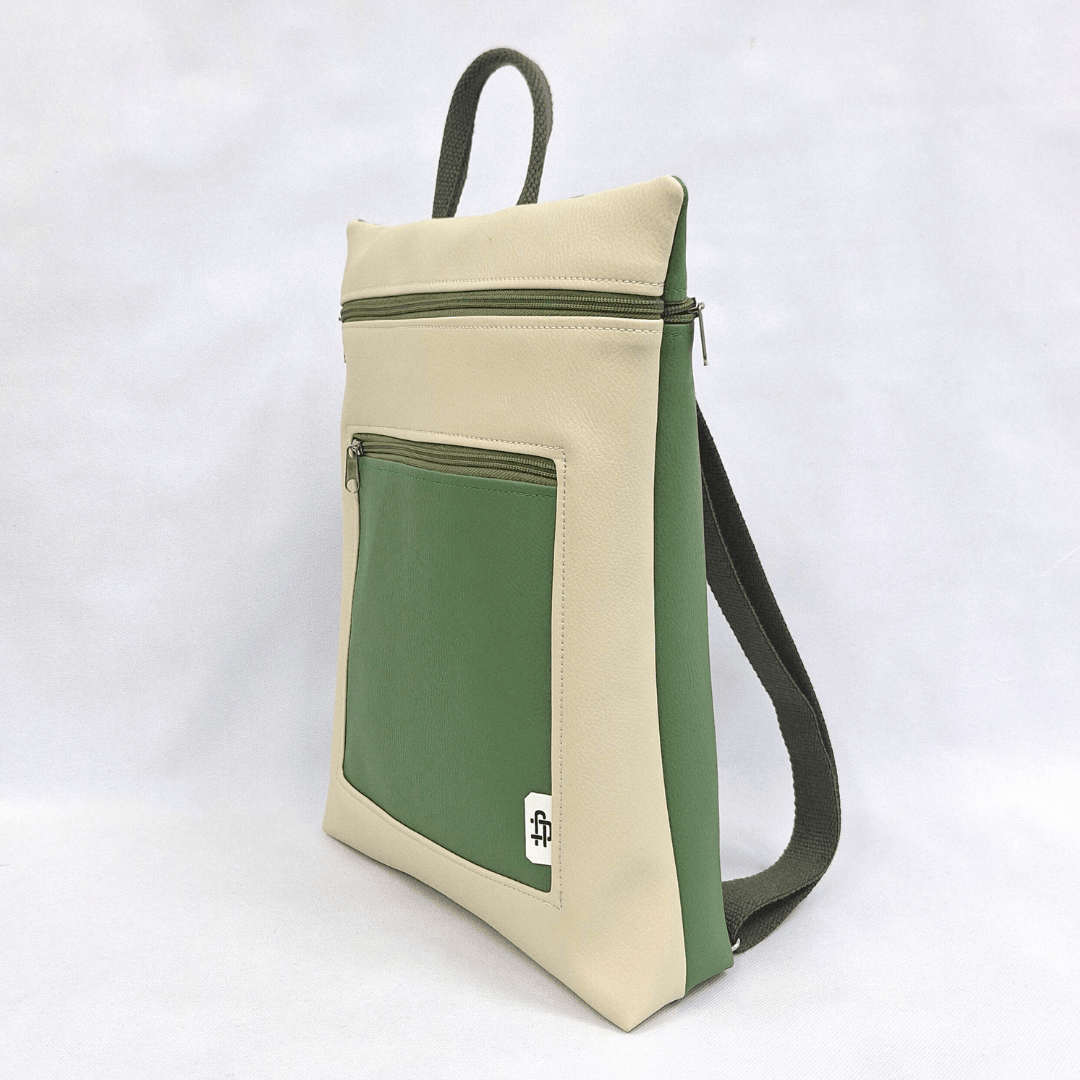 cristina-alba-mochila-reversible-antirrobo-impermeable-2026-75