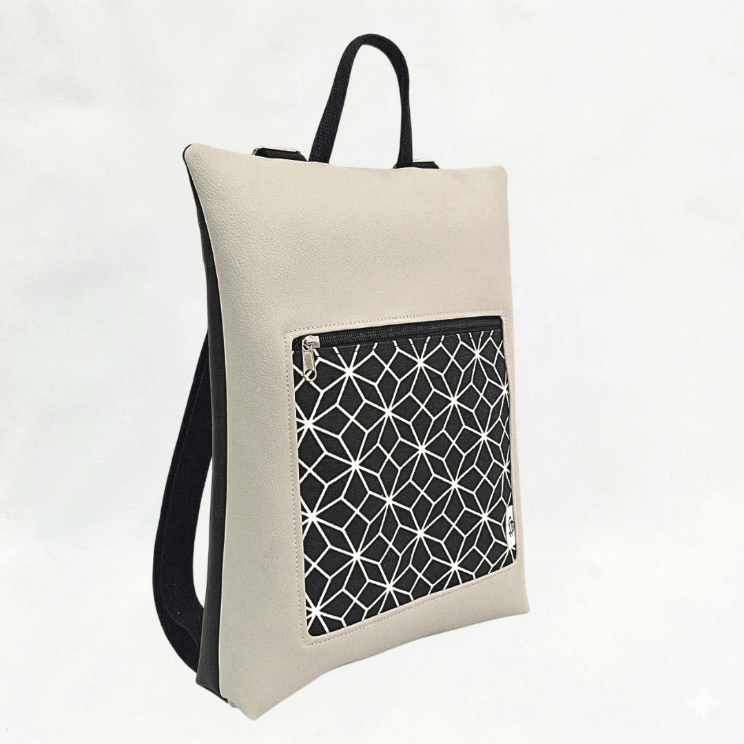 mochila-antirrobo-mujer-geometrico-gris-ceniza-negro-portada-cristina-alba