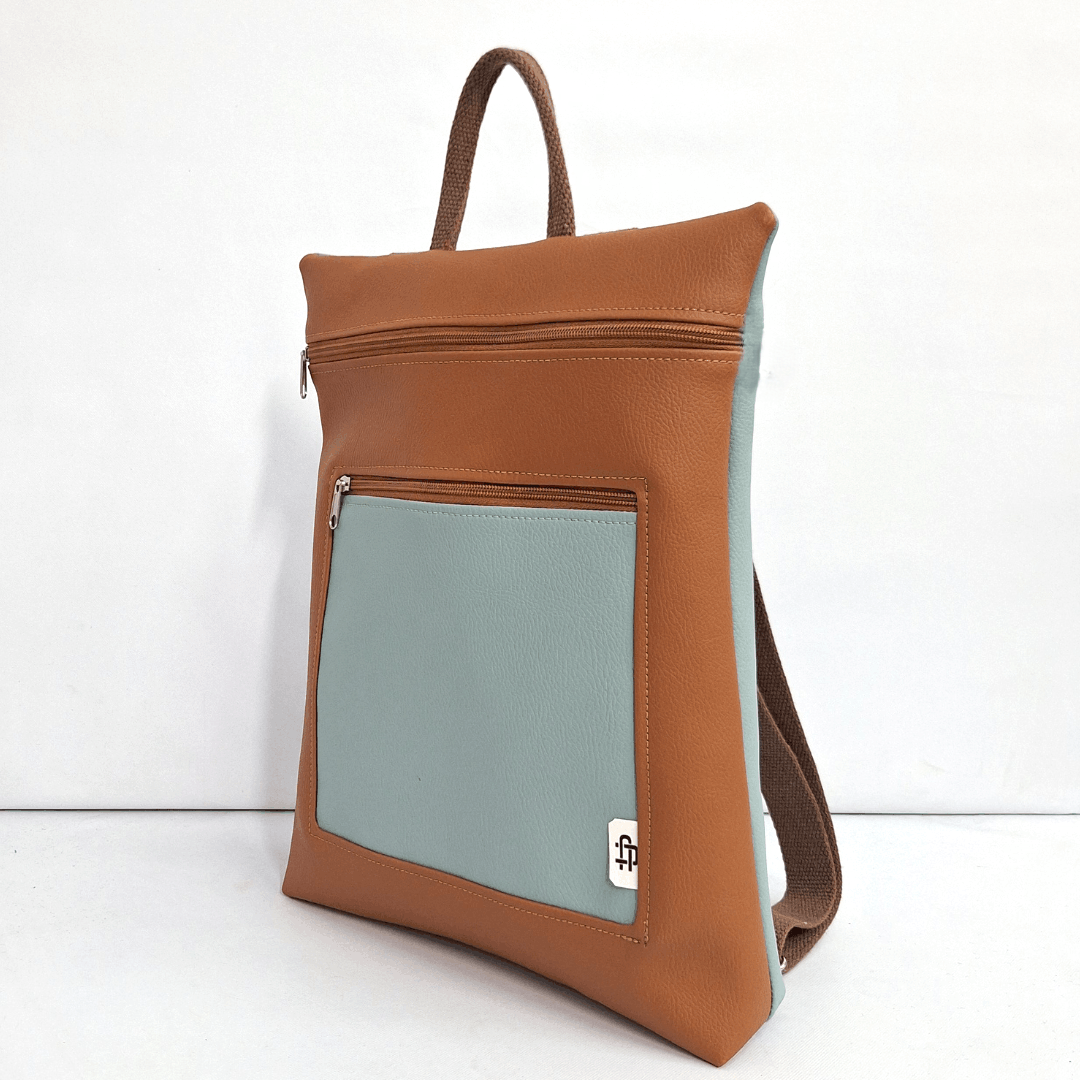 mochila-antirrobo-mujer-lines-menta-marron-cremallera-trasera-cristina-alba