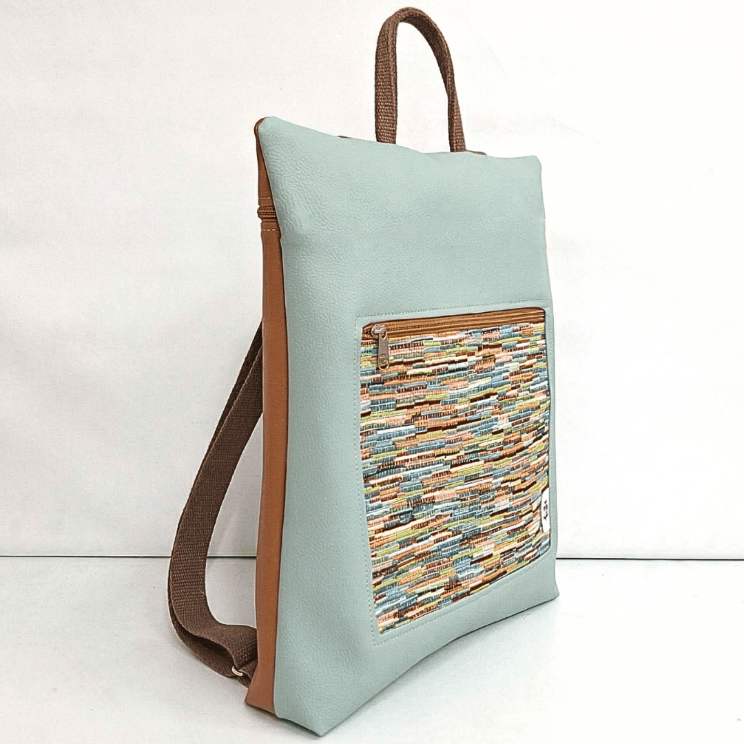 mochila-antirrobo-mujer-lines-menta-marron-estampado-cristina-alba