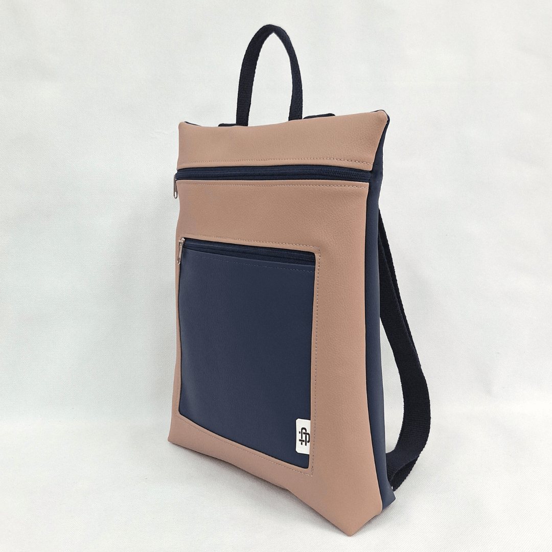 mochila-antirrobo-mujer-primavera-azul-marino-rosa-empolvado-dos-colores-cristina-alba