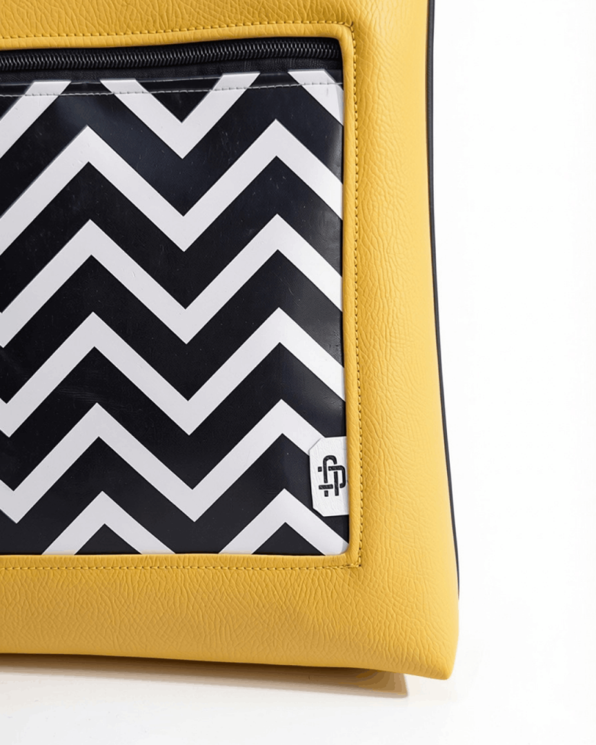 cristina-alba-mochila-mujer-antirrobo-reversible-30-amarillo-mostaza-negro