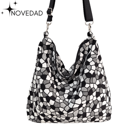 cristina-alba-bolso-hobo-2024-37